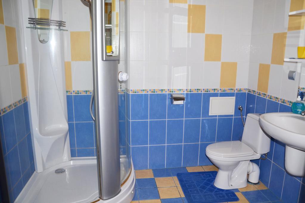 Hotel 7 Zirok Melitopolʼ Quarto foto